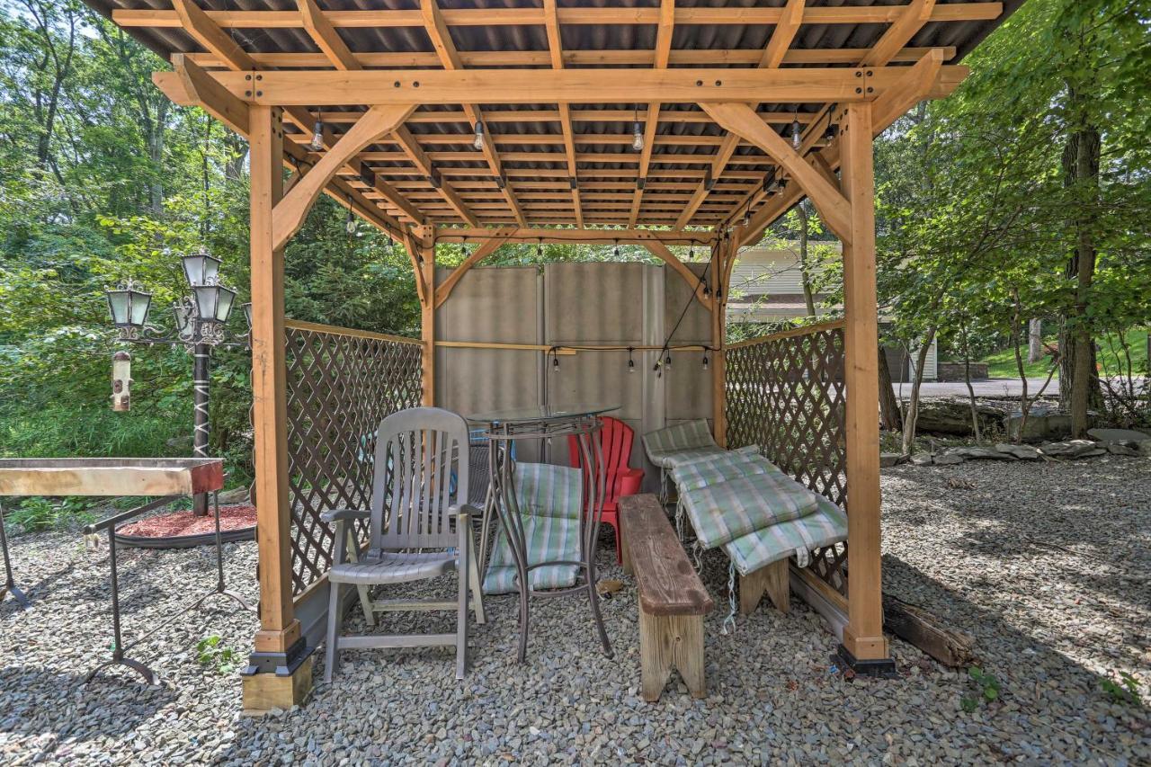 Henryville Home With Hot Tub About 5 Mi To Camelback! Ngoại thất bức ảnh